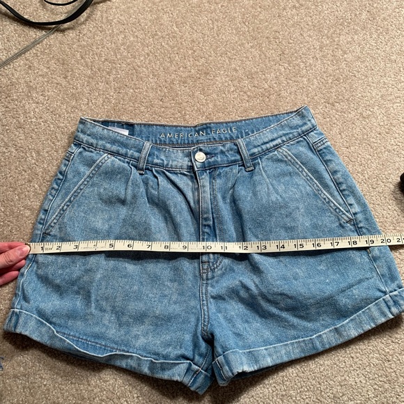 American Eagle Light Wash Mom Shorts - Picture 11 of 11